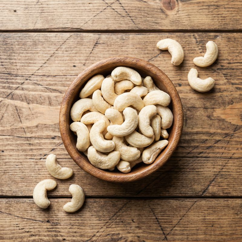 Cashews (W240)